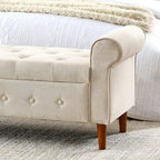 Banc de rangement moderne en tissu rembourré avec capitonnage et accoudoirs arrondis